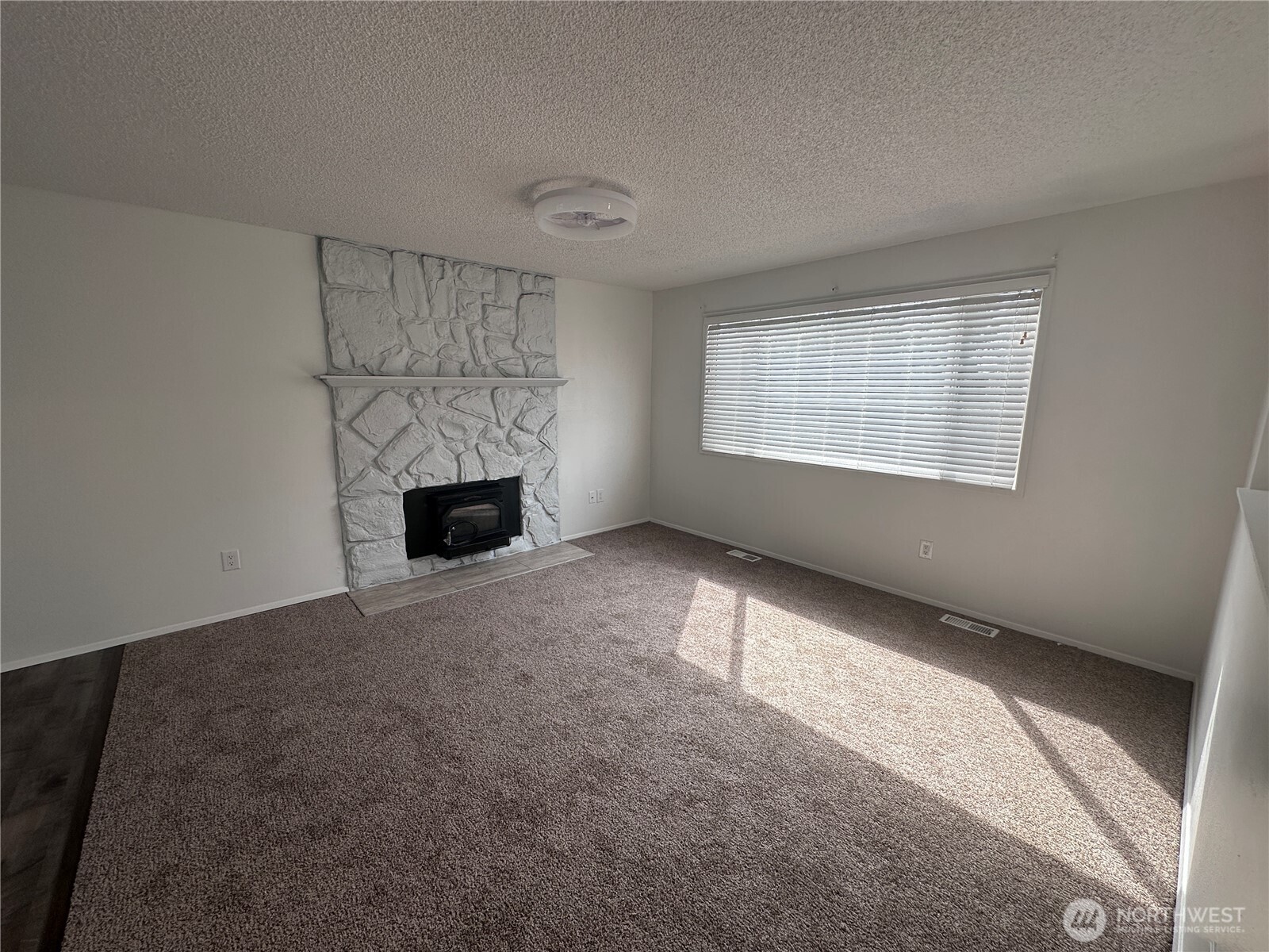 3415 158th Street Property Photo 8