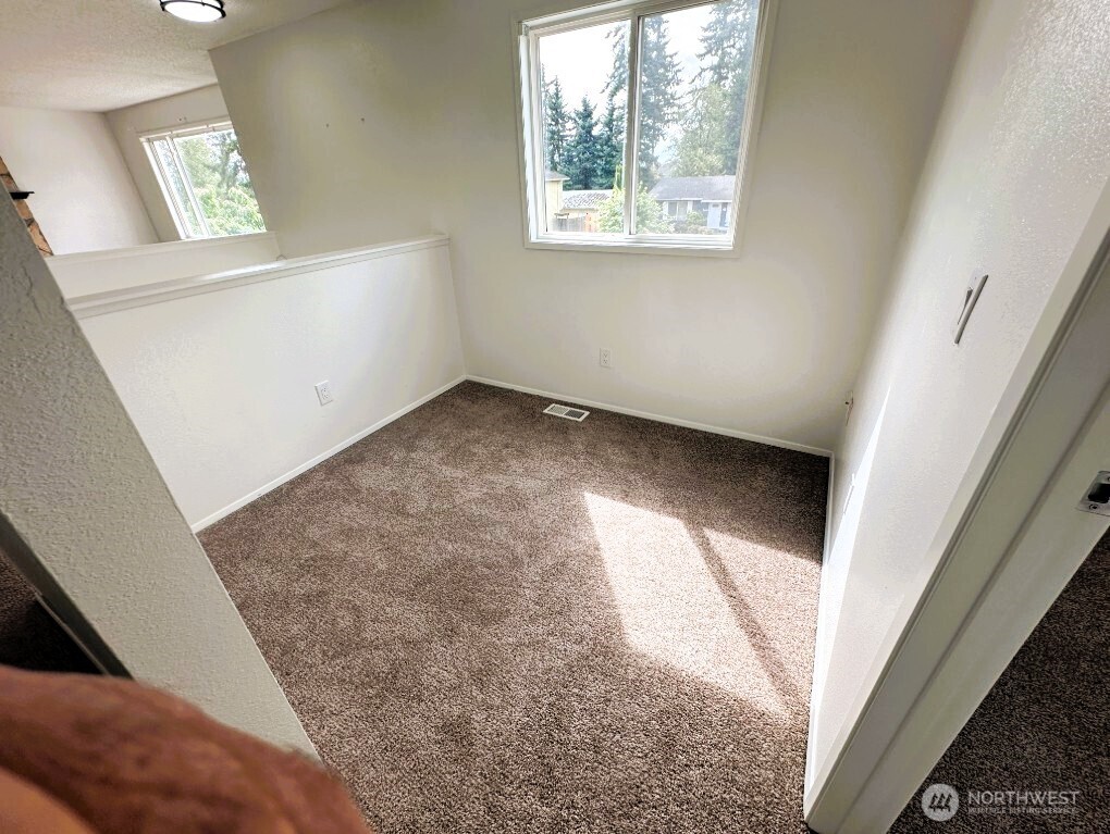 3415 158th Street Property Photo 10