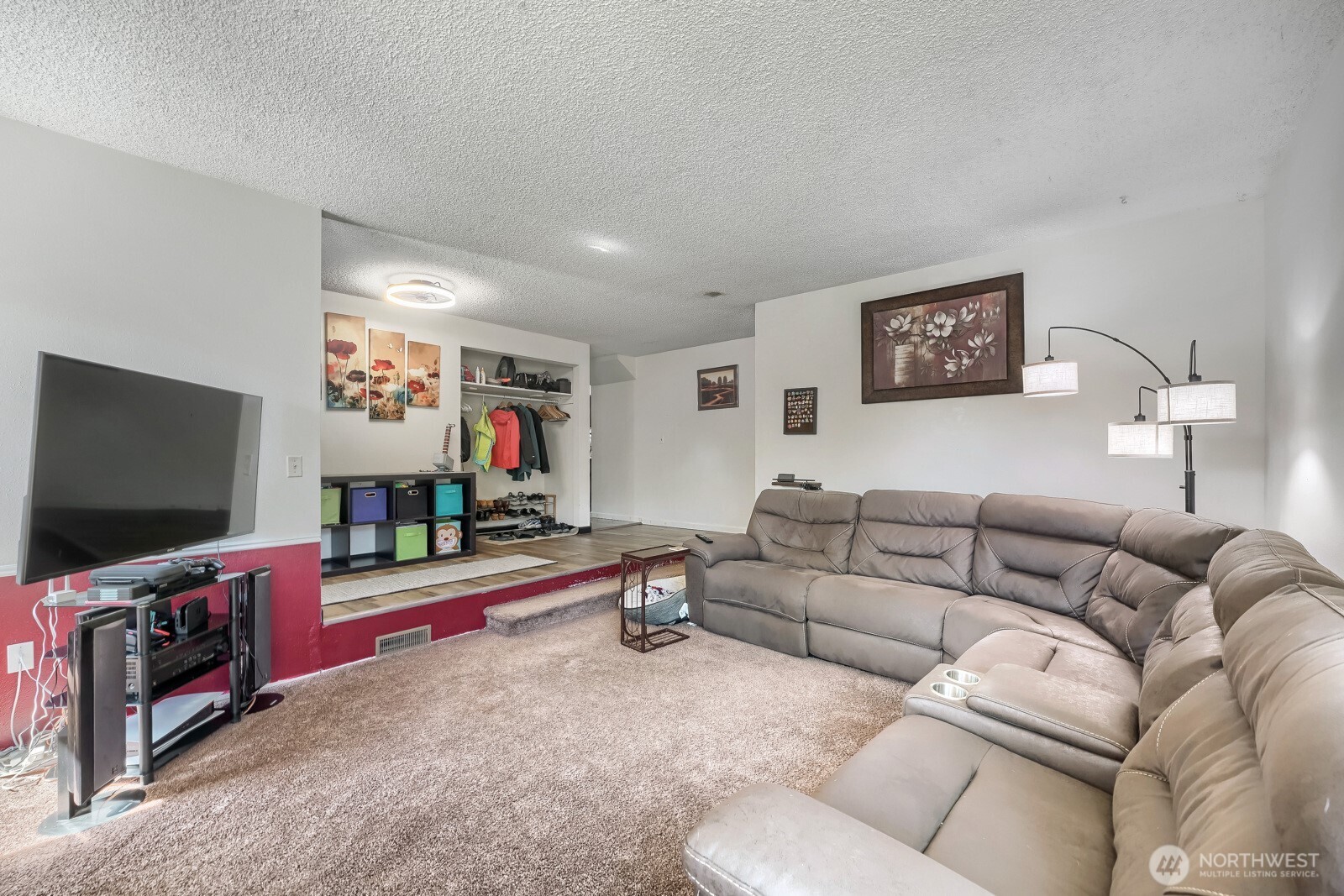 1905 20th Street Property Photo 4