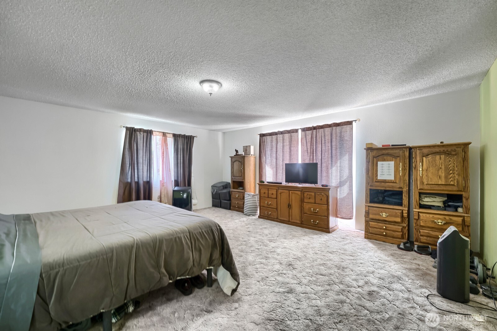 1905 20th Street Property Photo 18