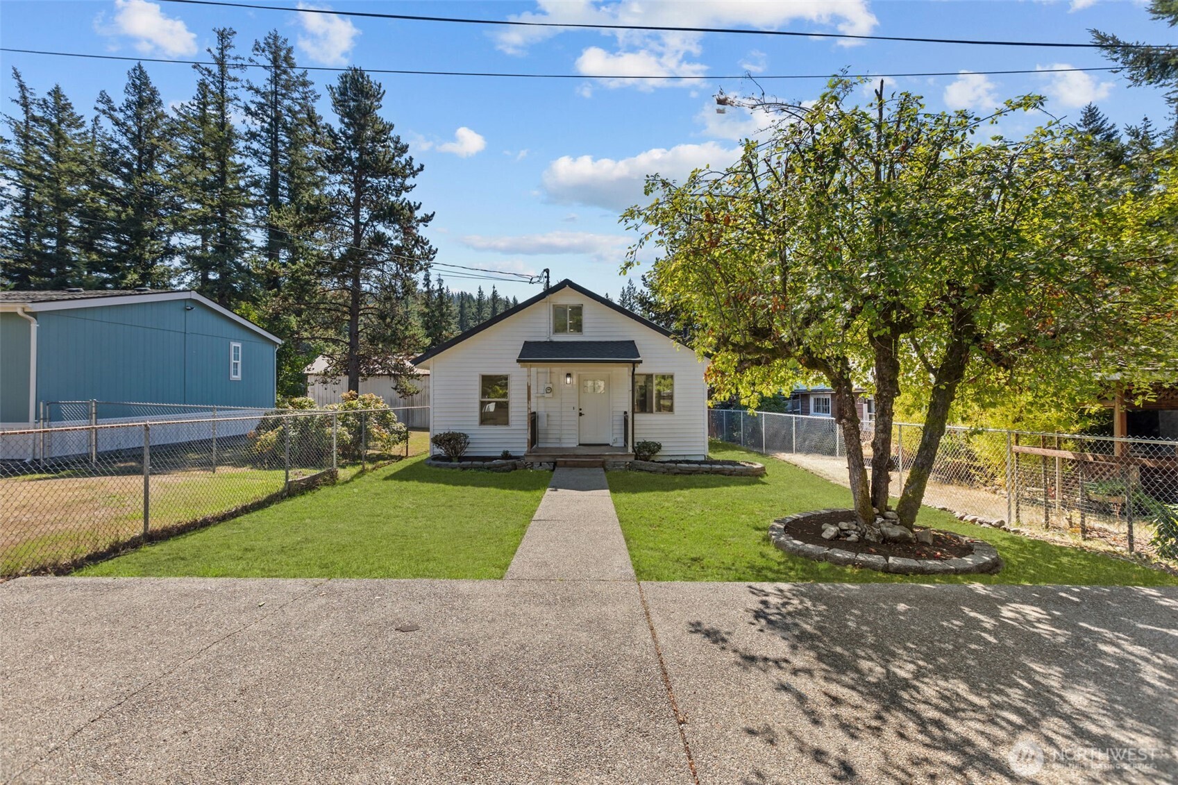 45511 Se 141st Street Property Photo 1
