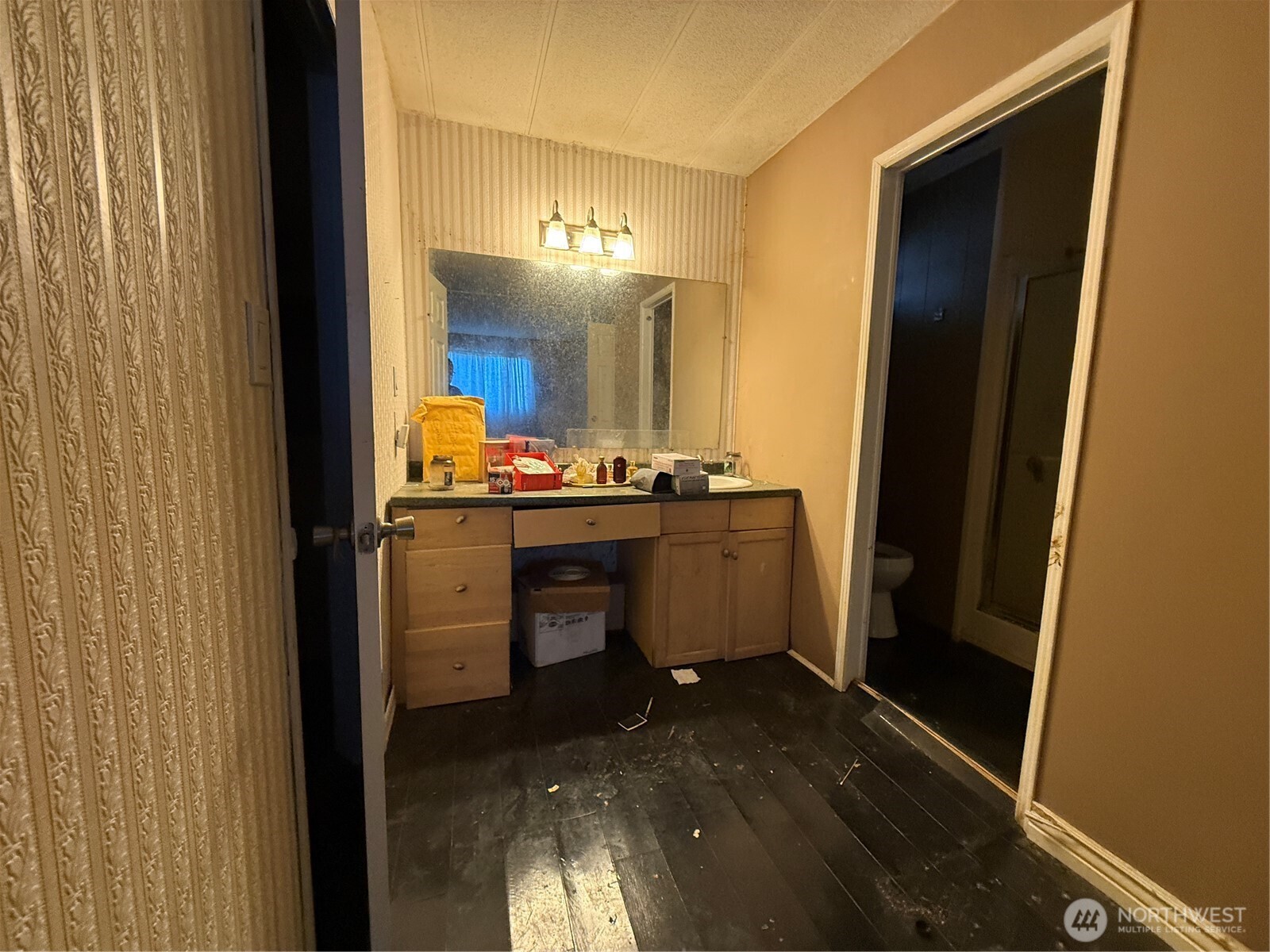 1911 1st Avenue Property Photo 14