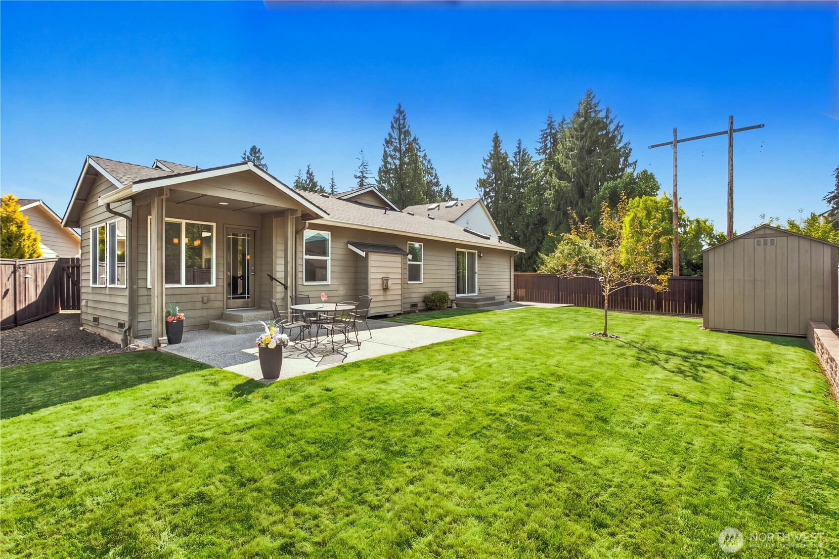 4625 138th Street Property Photo 14