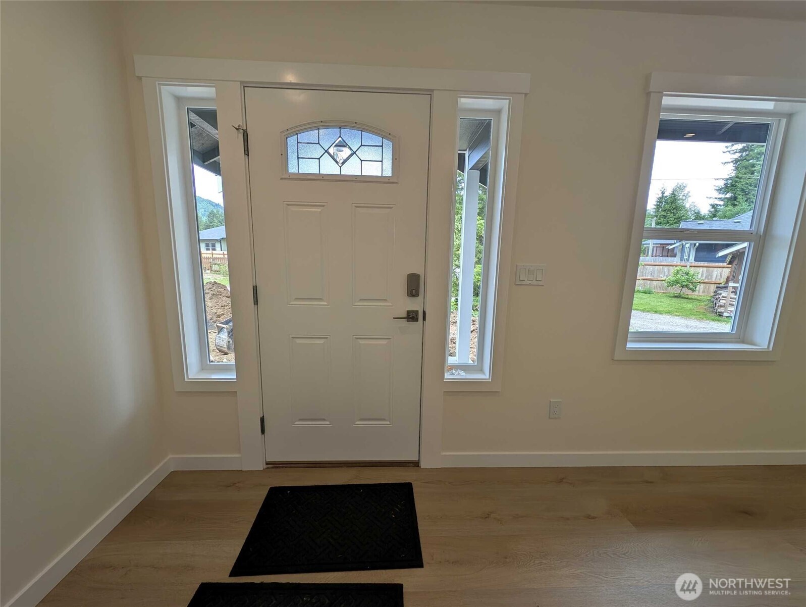 8672 Bell Court Property Photo 2