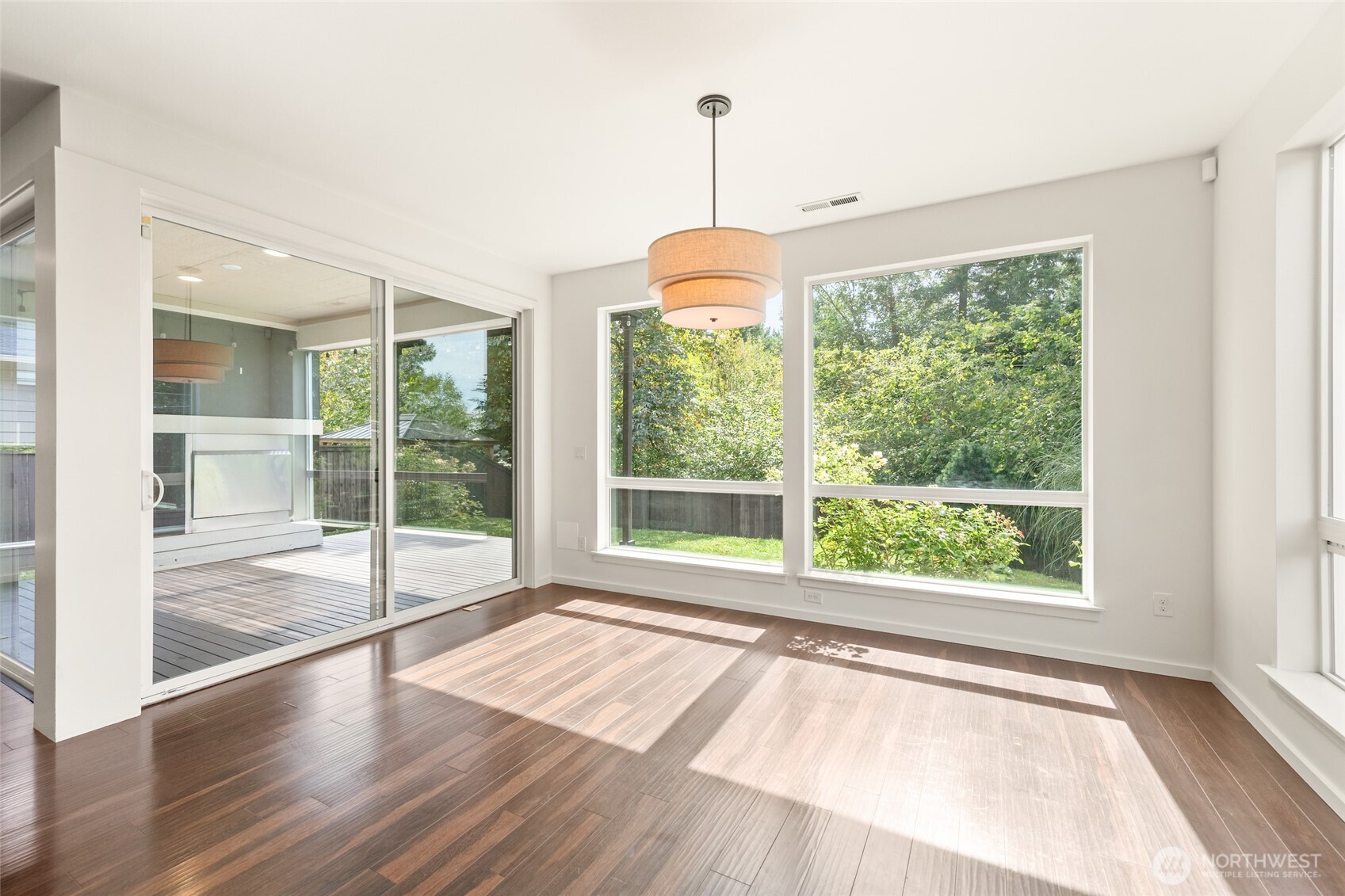 5657 S 328th Place Property Photo 11