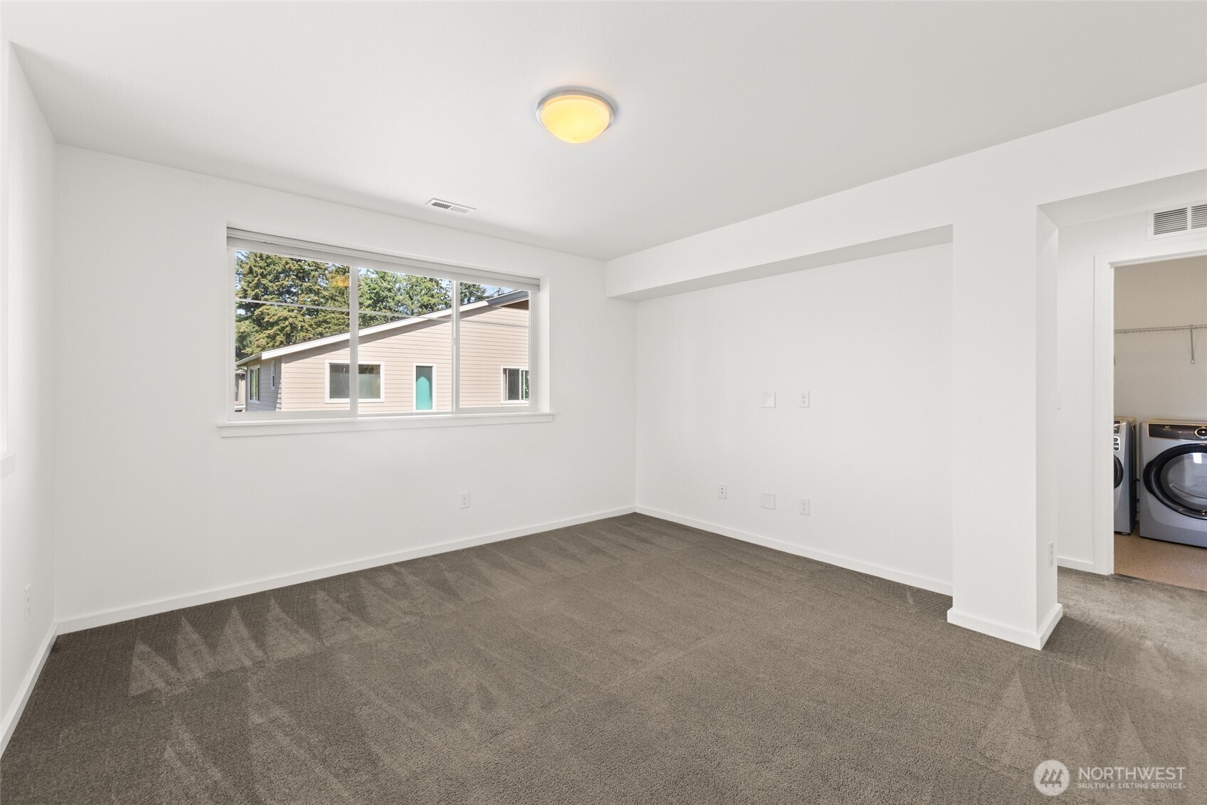 5657 S 328th Place Property Photo 16