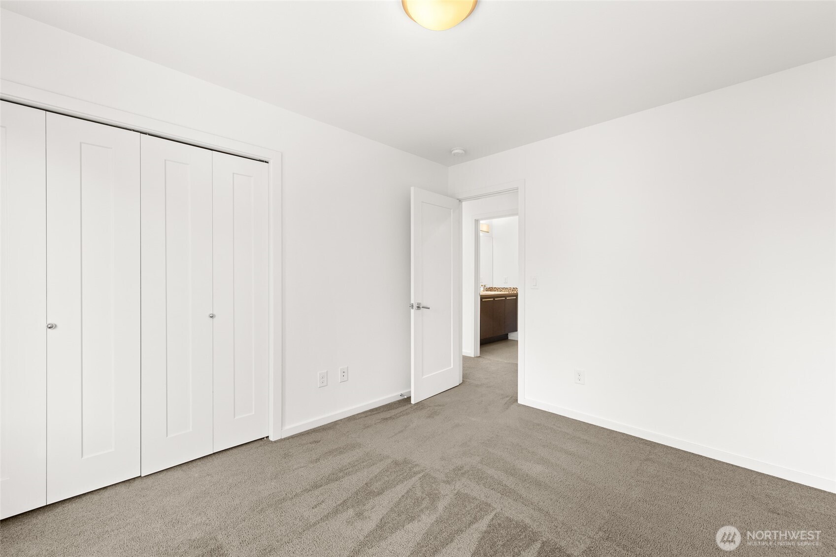 5657 S 328th Place Property Photo 24