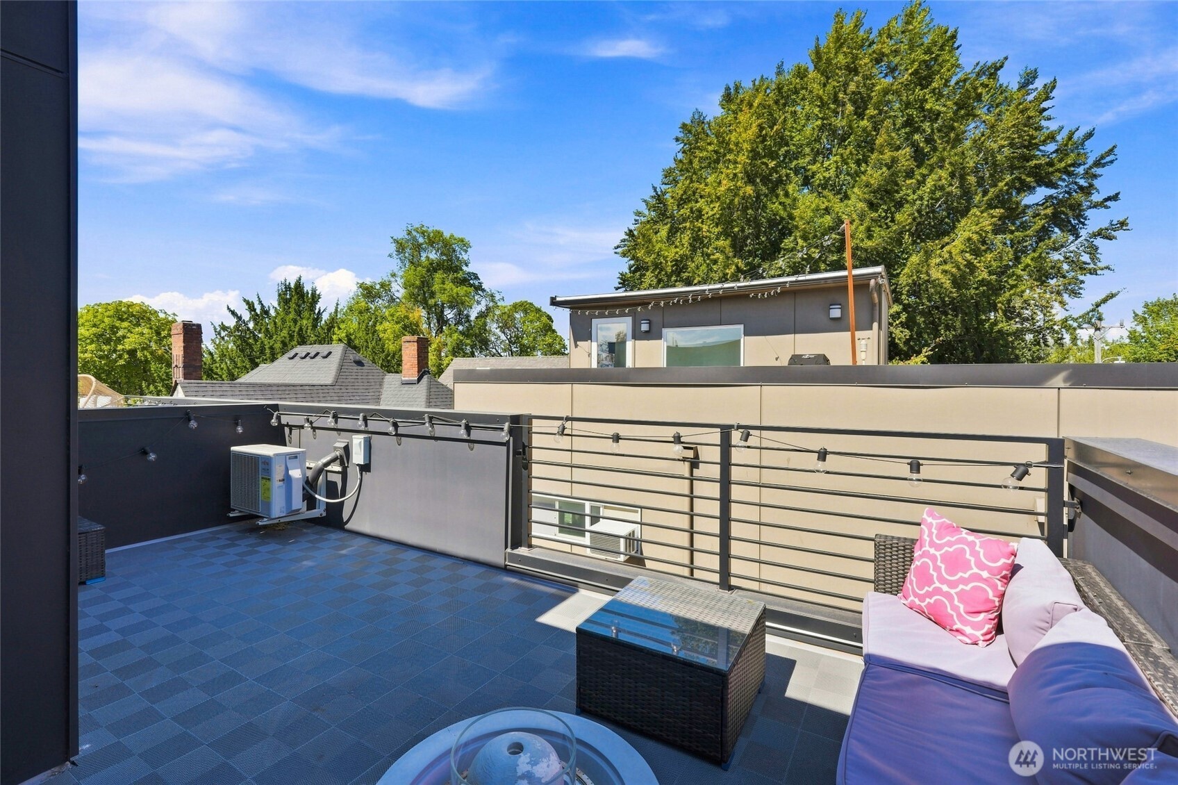 1118 16th Avenue B Property Photo 28