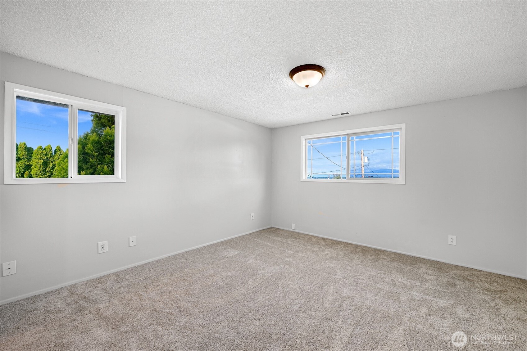 6087 Beulah Drive Property Photo 12