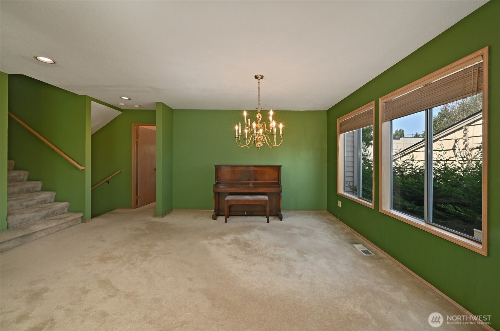 4407 30th Avenue Property Photo 8