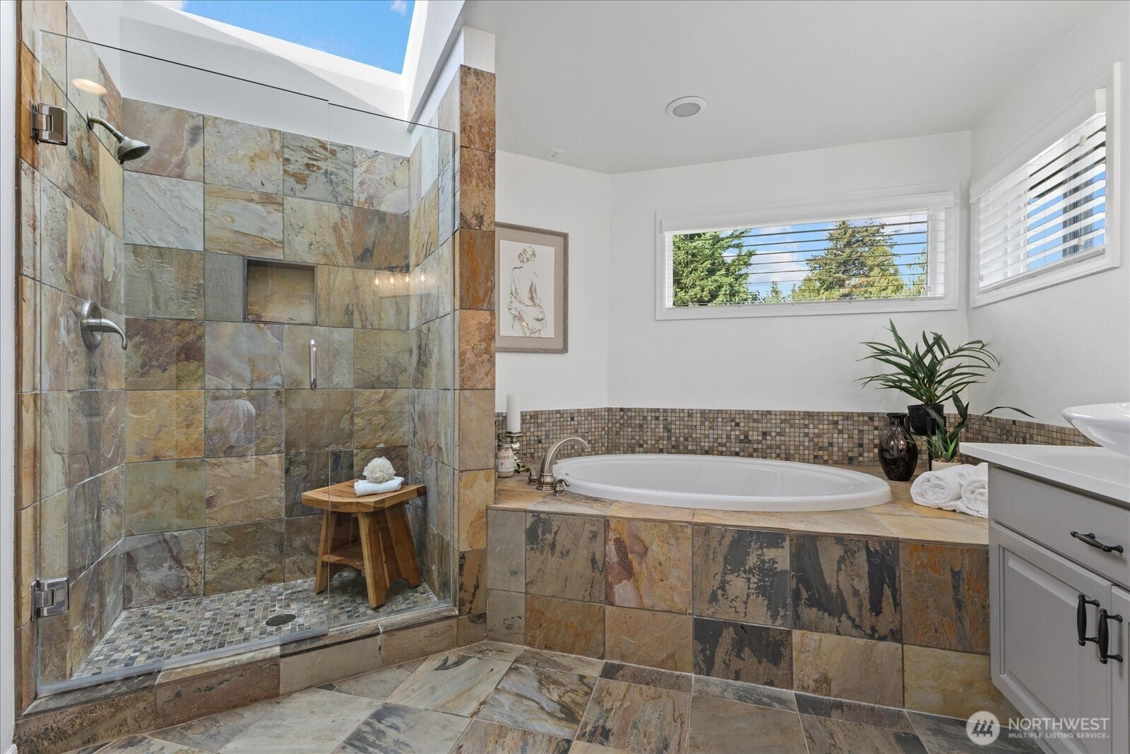 15505 33rd Avenue Property Photo 23