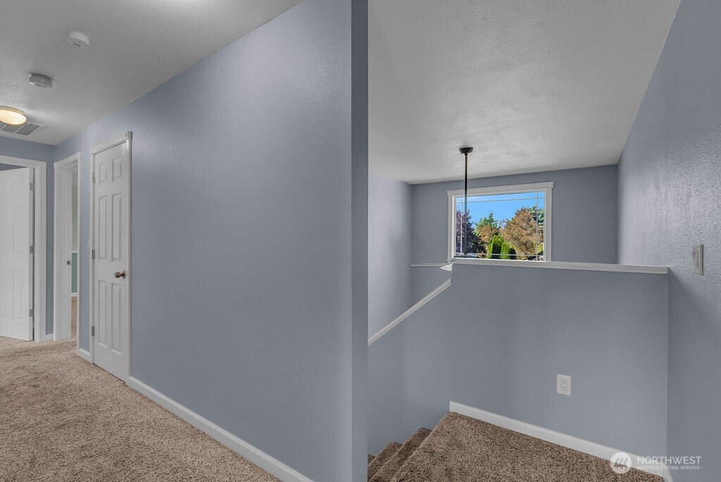 15311 Ne 47th Street Property Photo 17