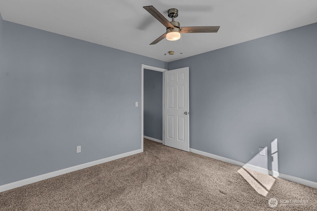 15311 Ne 47th Street Property Photo 24