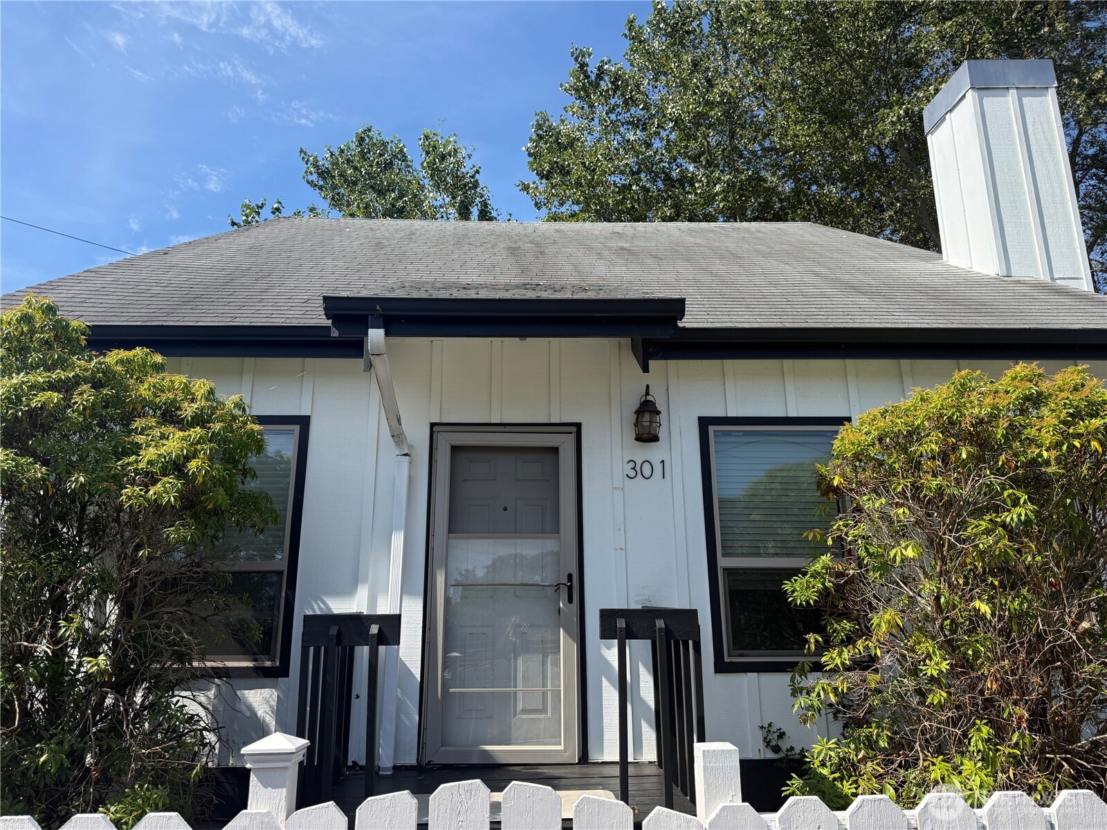 301 N Washington Avenue Property Photo 2