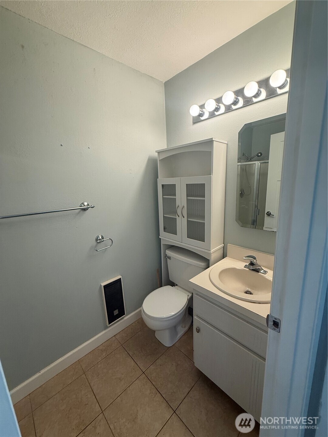 301 N Washington Avenue Property Photo 12