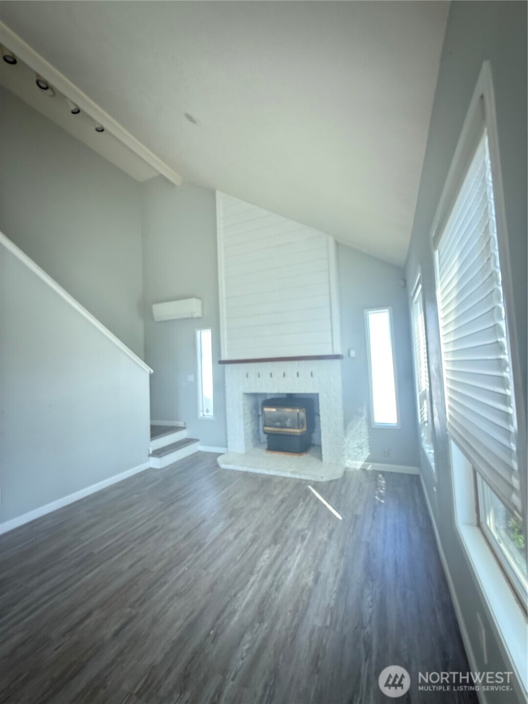 301 N Washington Avenue Property Photo 19