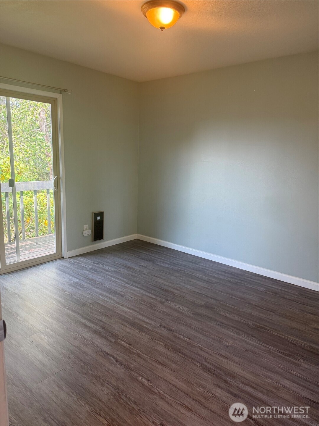 301 N Washington Avenue Property Photo 24
