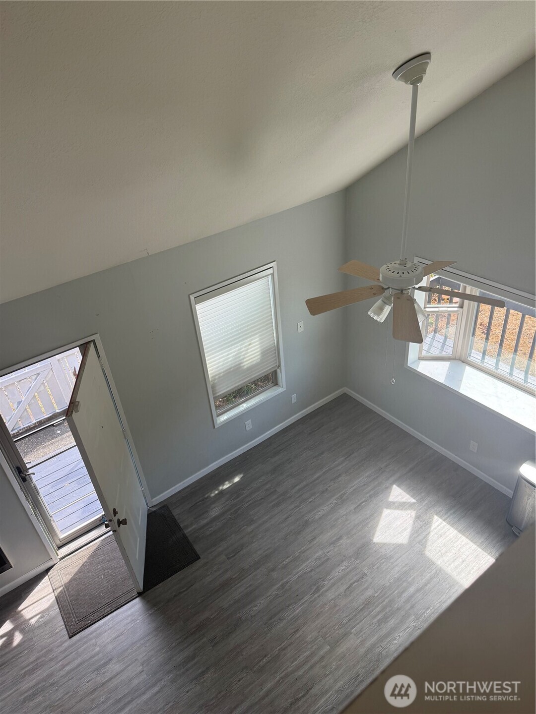 301 N Washington Avenue Property Photo 31