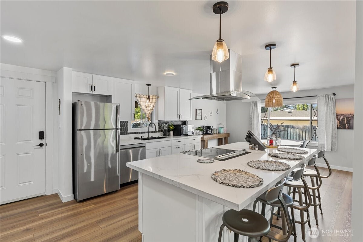 18033 116th Avenue Property Photo 5
