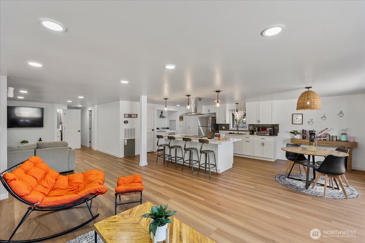 18033 116th Avenue Property Photo 7