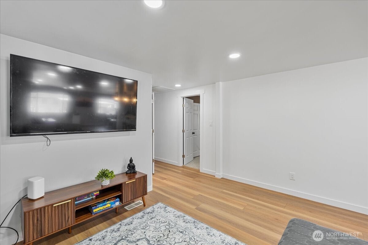18033 116th Avenue Property Photo 18