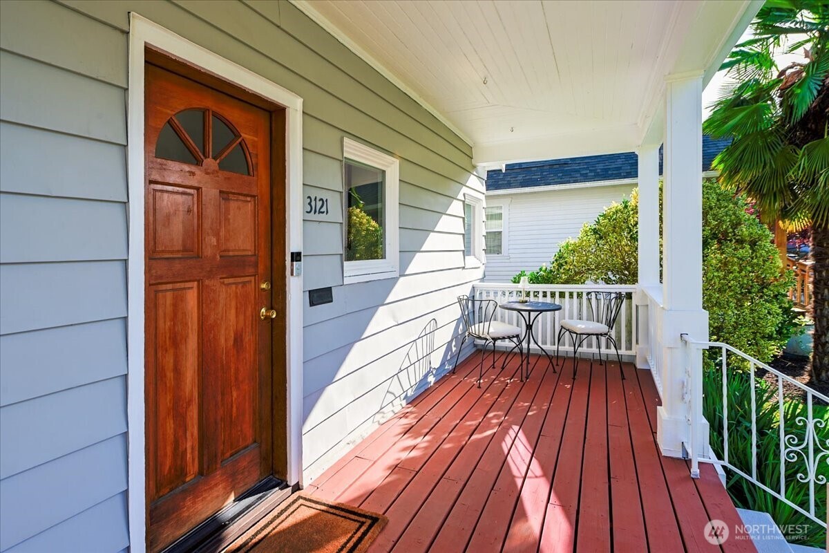 3121 N 8th Street Property Photo 6