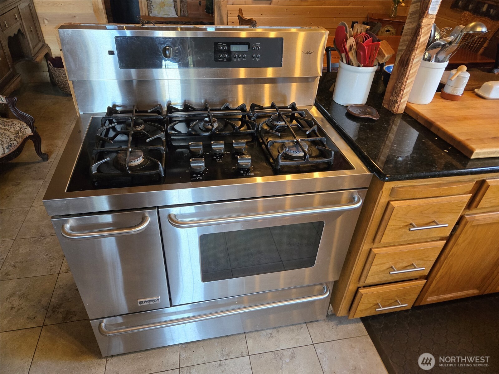 4297 Bissell Road Property Photo 12