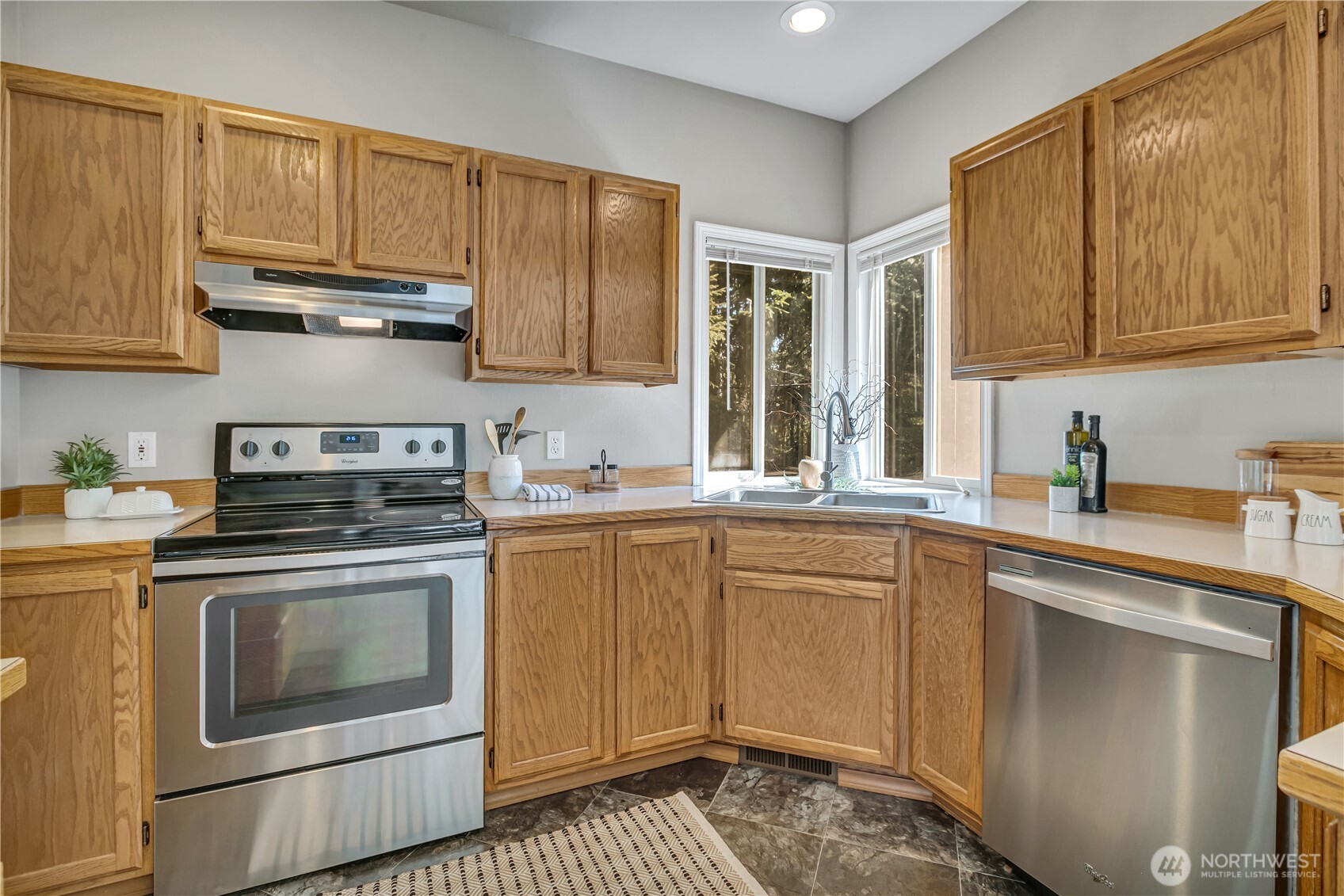 4004 70th Avenue Property Photo 12