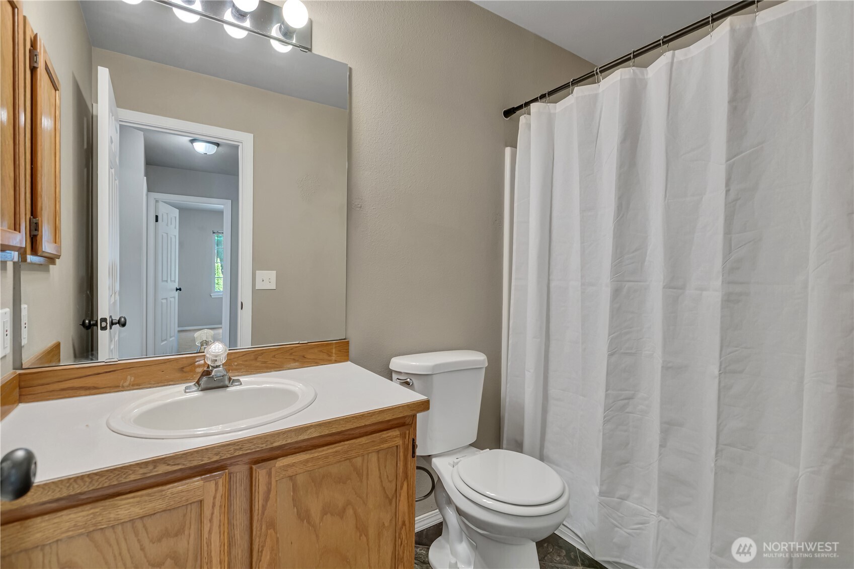 4004 70th Avenue Property Photo 28