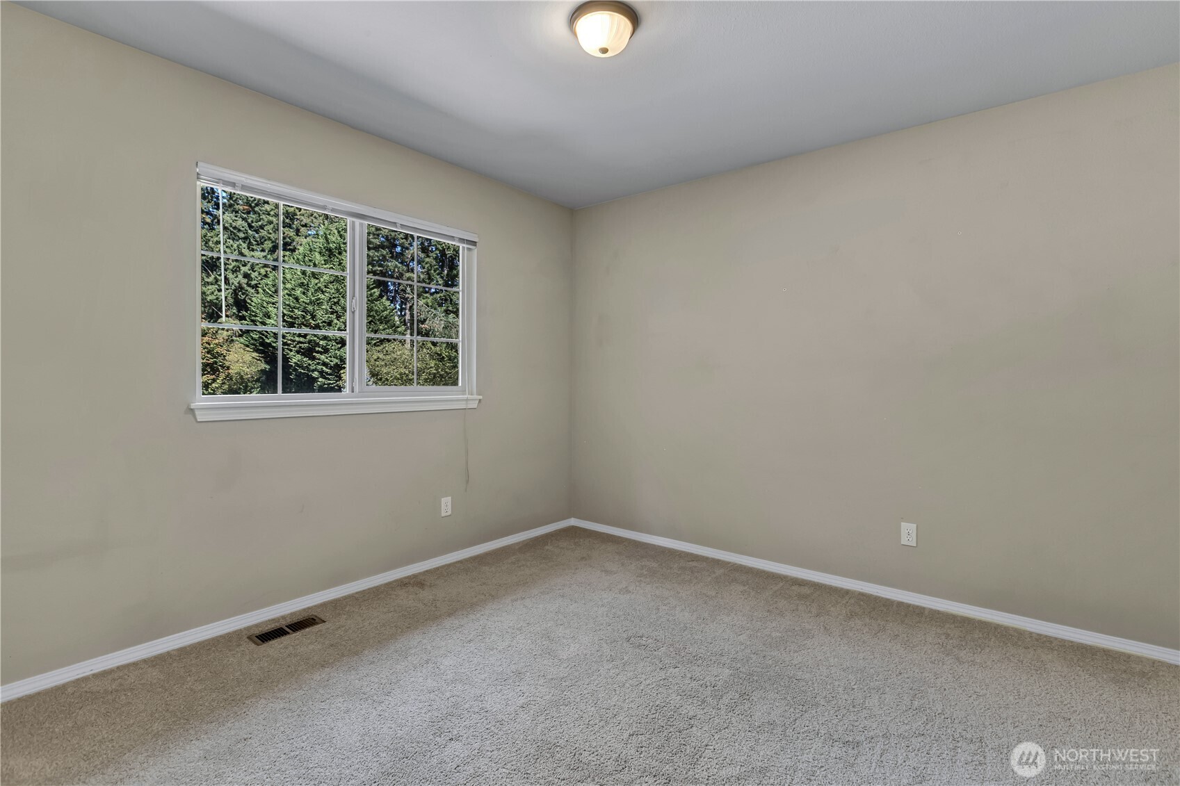 4004 70th Avenue Property Photo 29