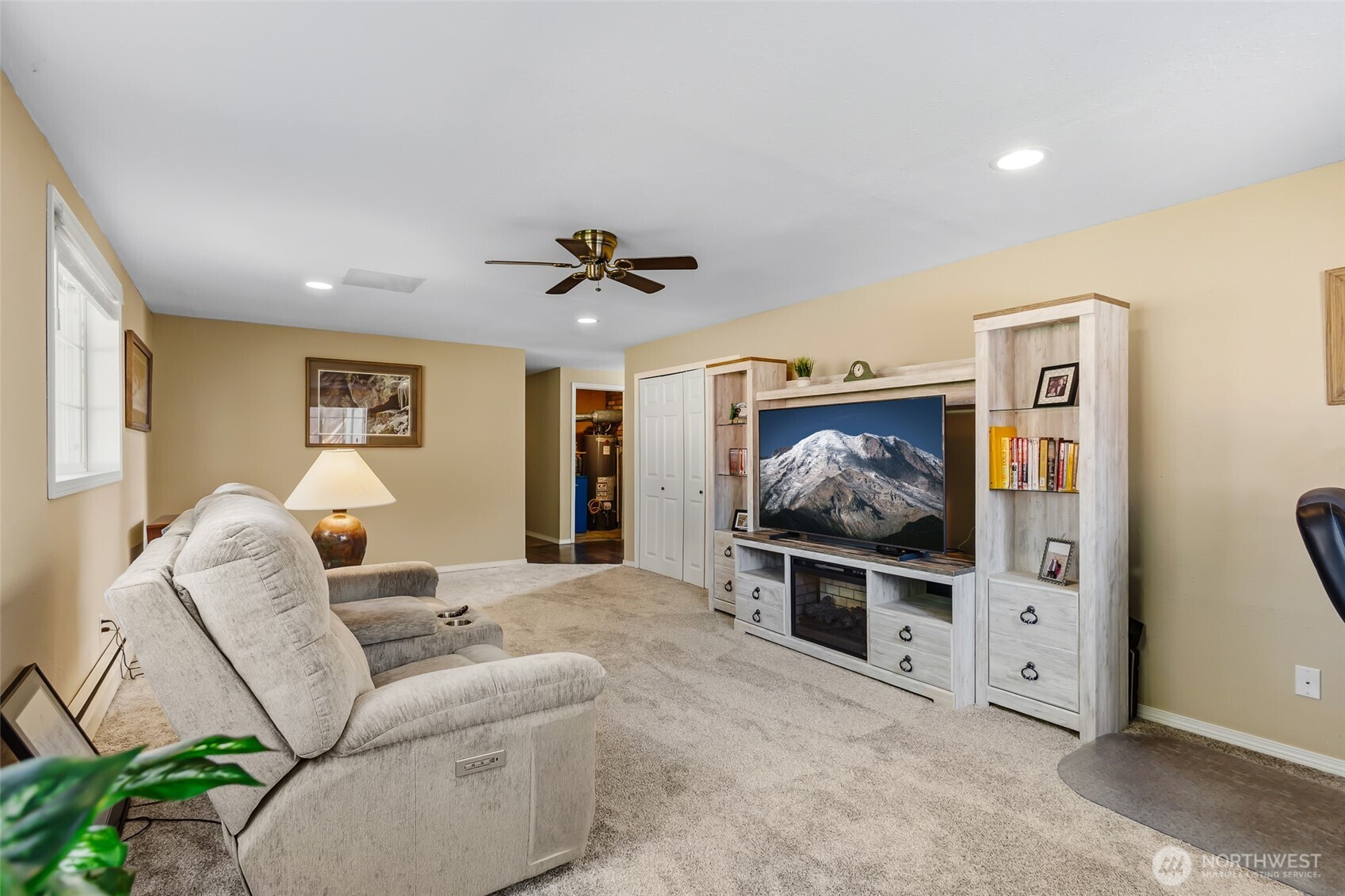 1204 N Vista Road Property Photo 24