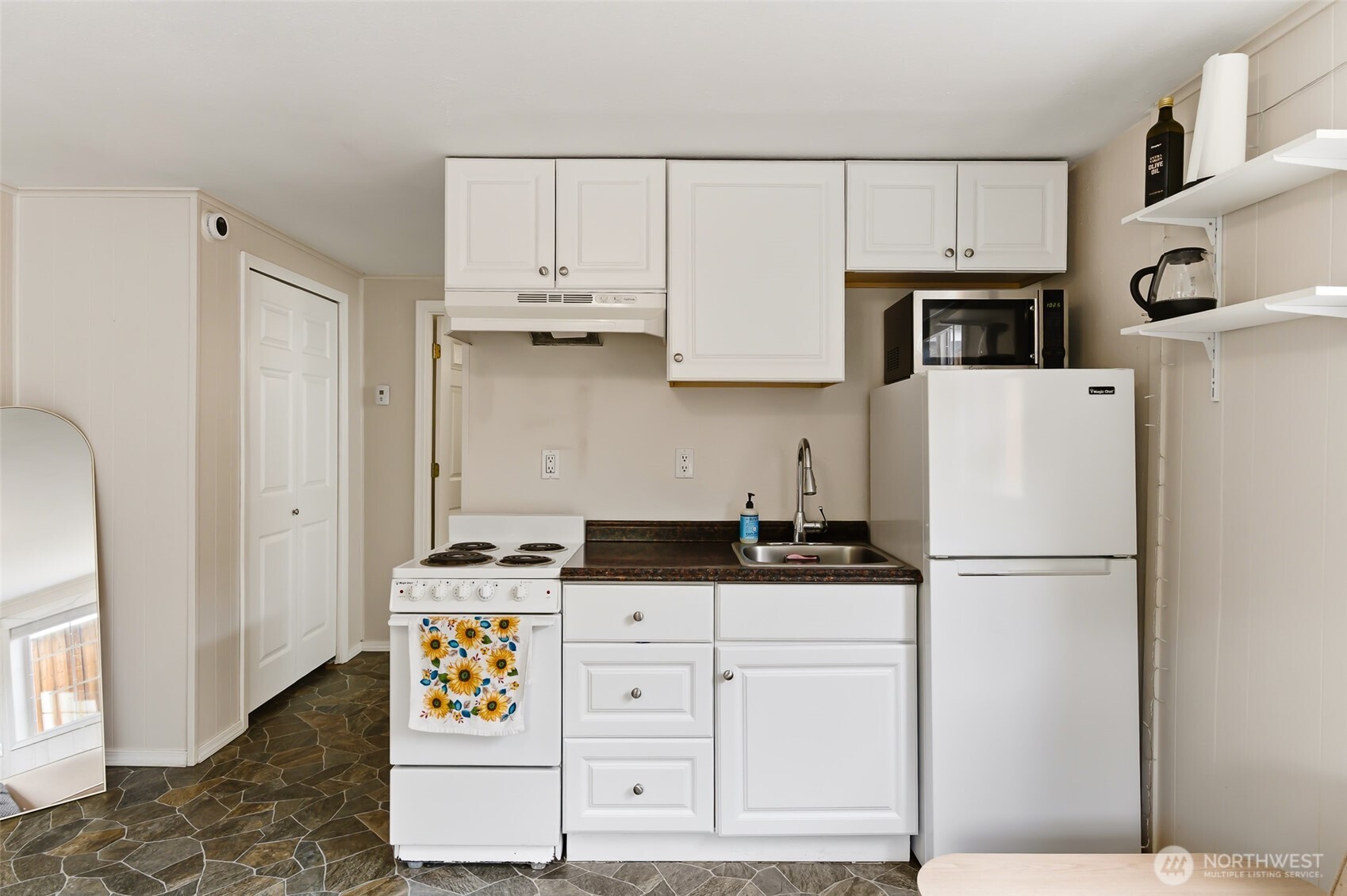 1204 N Vista Road Property Photo 29