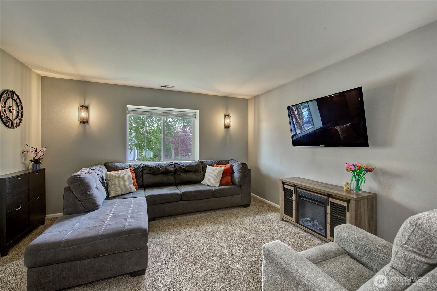 7230 286th Place Property Photo 8