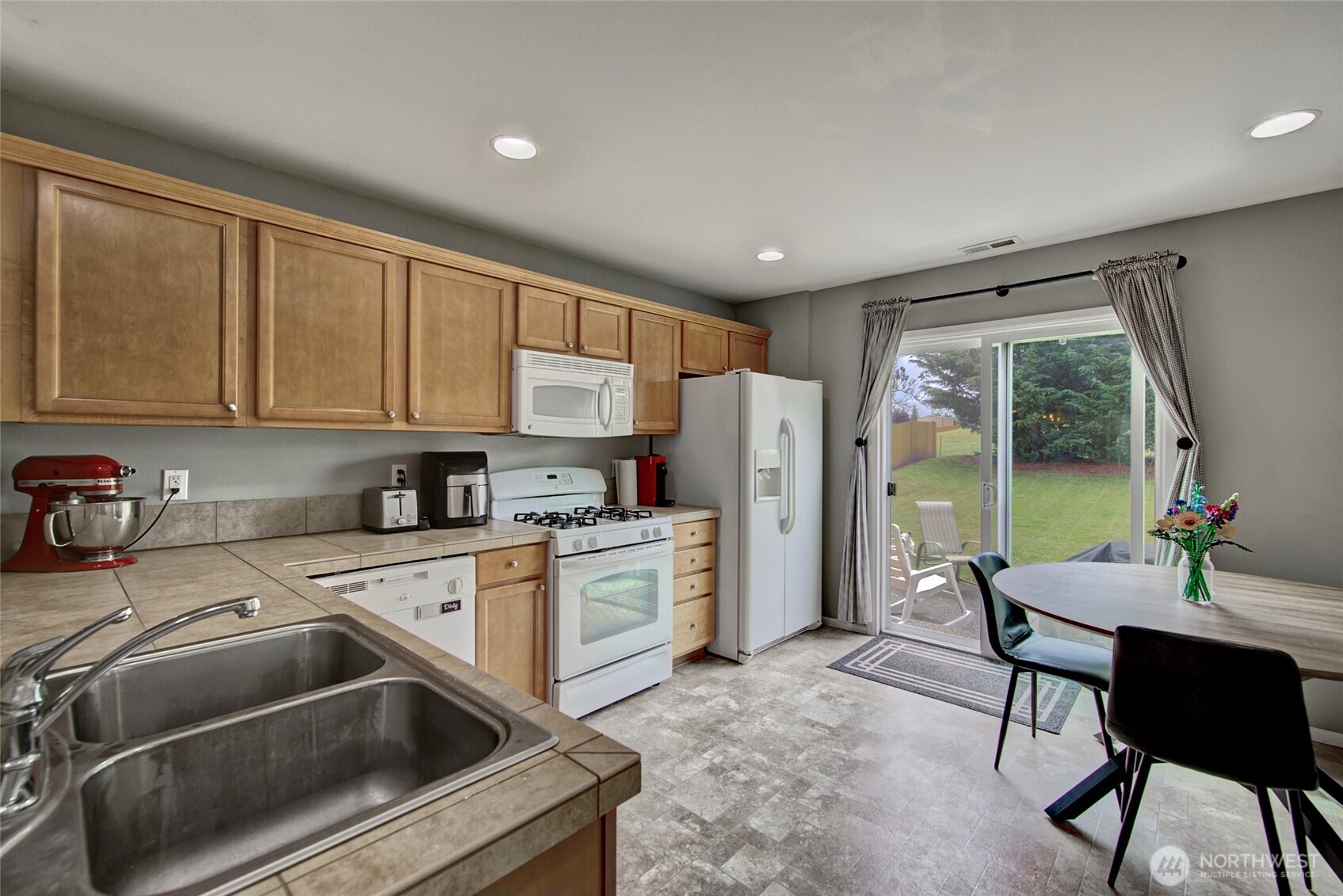 7230 286th Place Property Photo 13