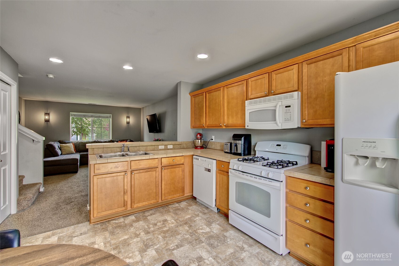 7230 286th Place Property Photo 15