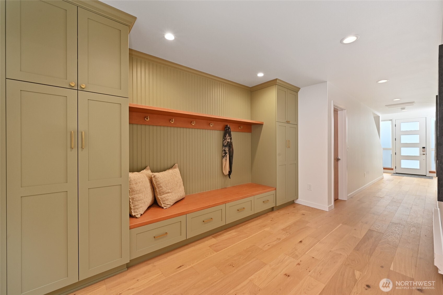 2410 Nw Neptune Place Property Photo 24
