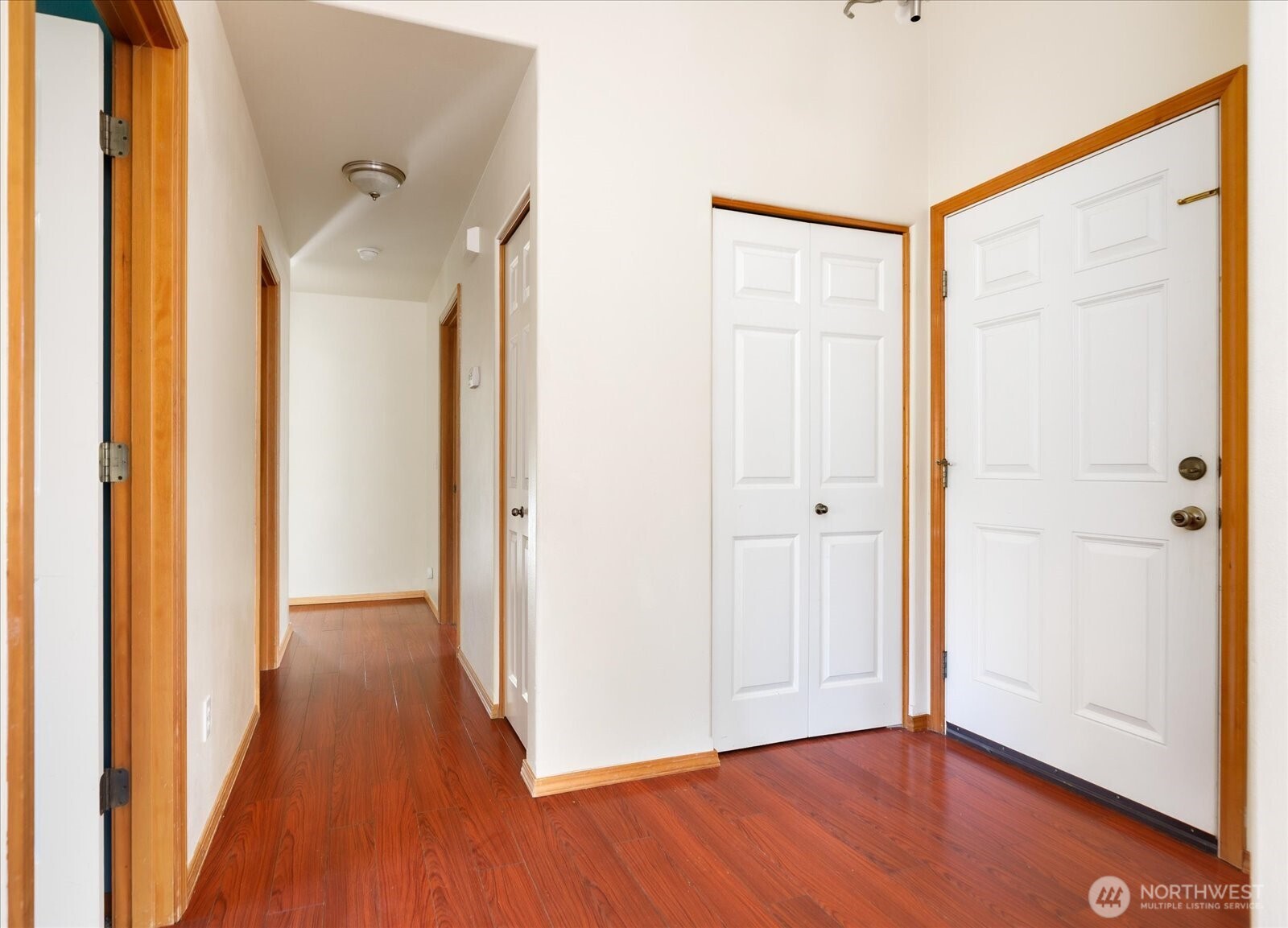 4903 Reindeer Road Property Photo 12