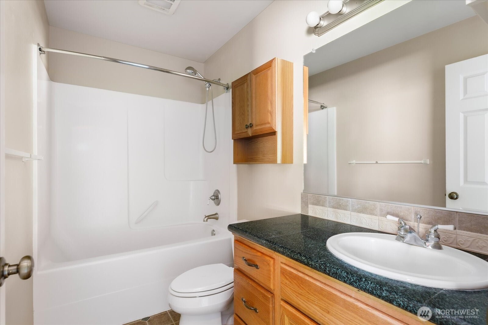 4903 Reindeer Road Property Photo 13