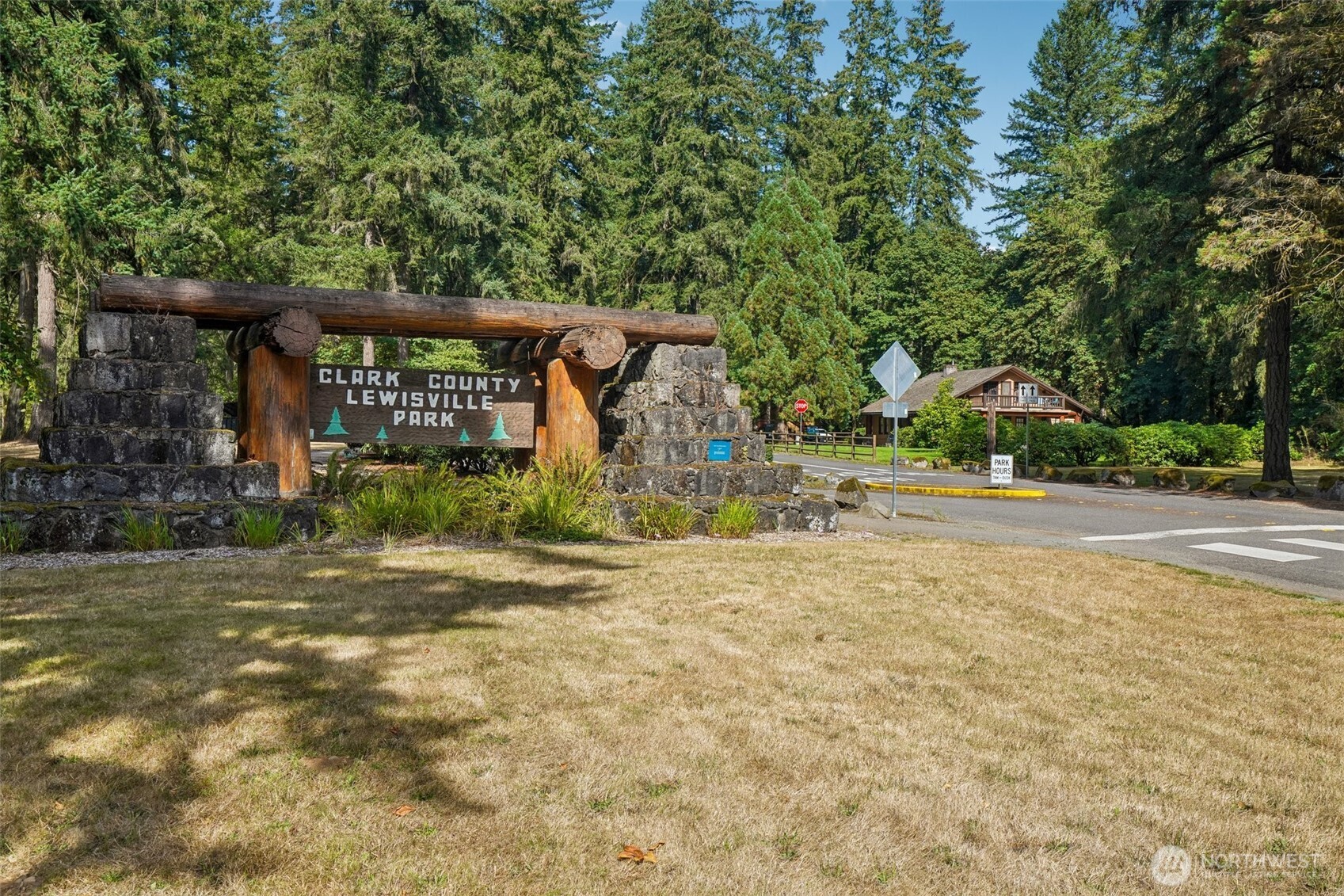 12618 Ne Potter Road Property Photo 16
