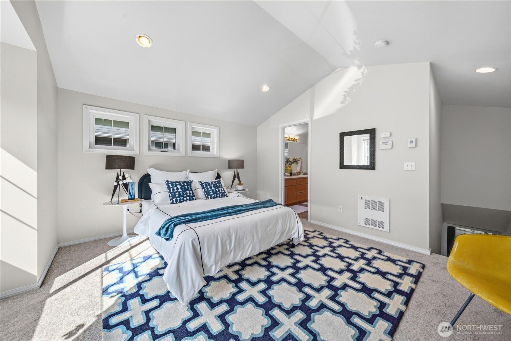 12325 10th Place D Property Photo 11