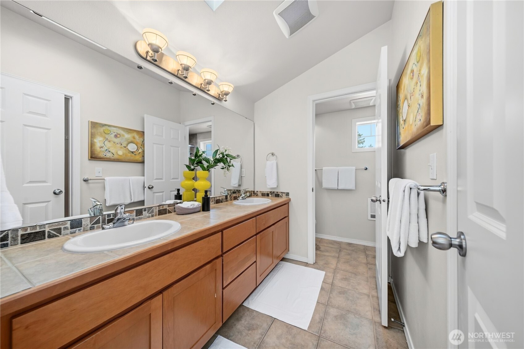 12325 10th Place D Property Photo 14
