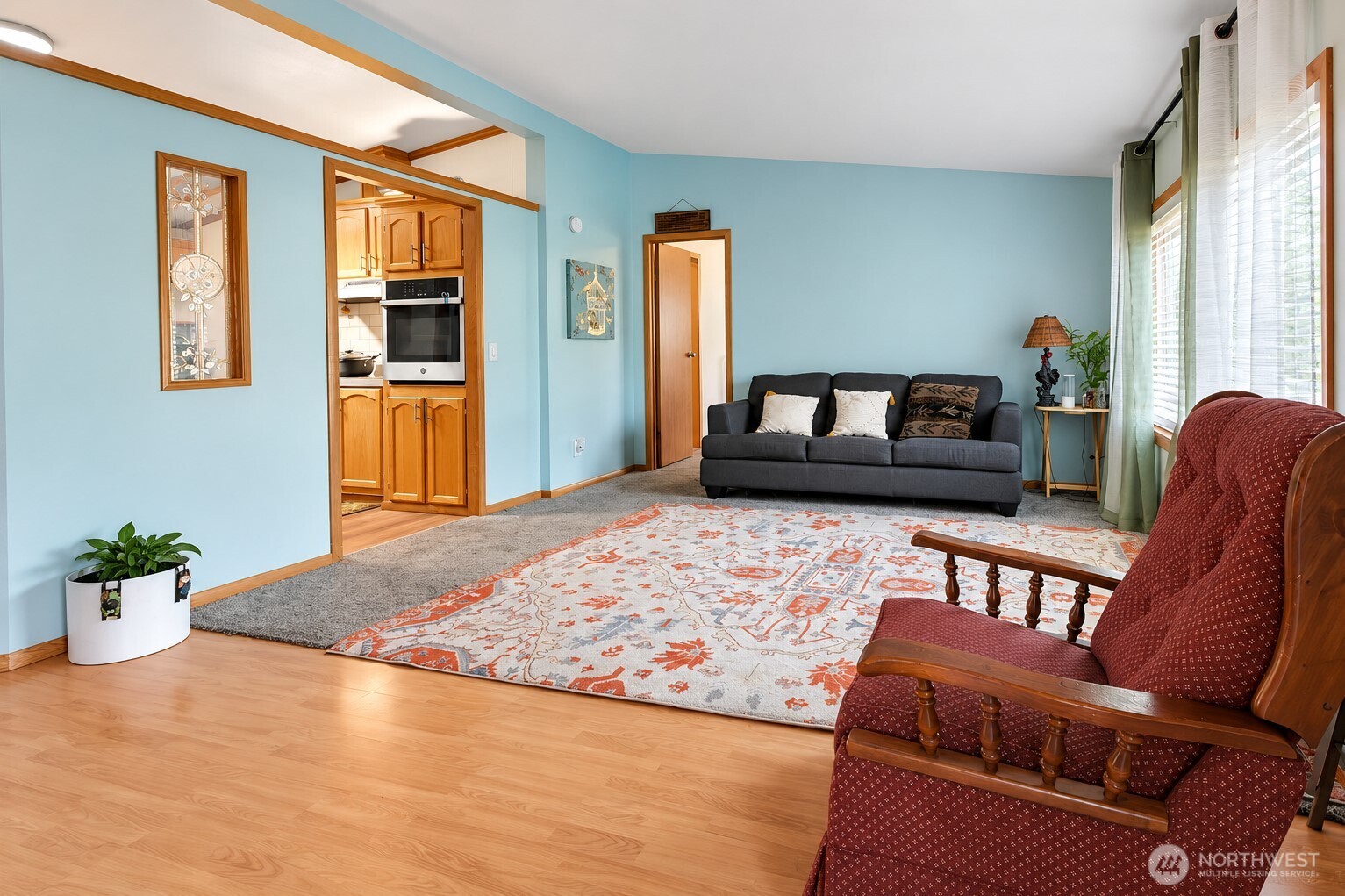 720 190th Street Property Photo 5