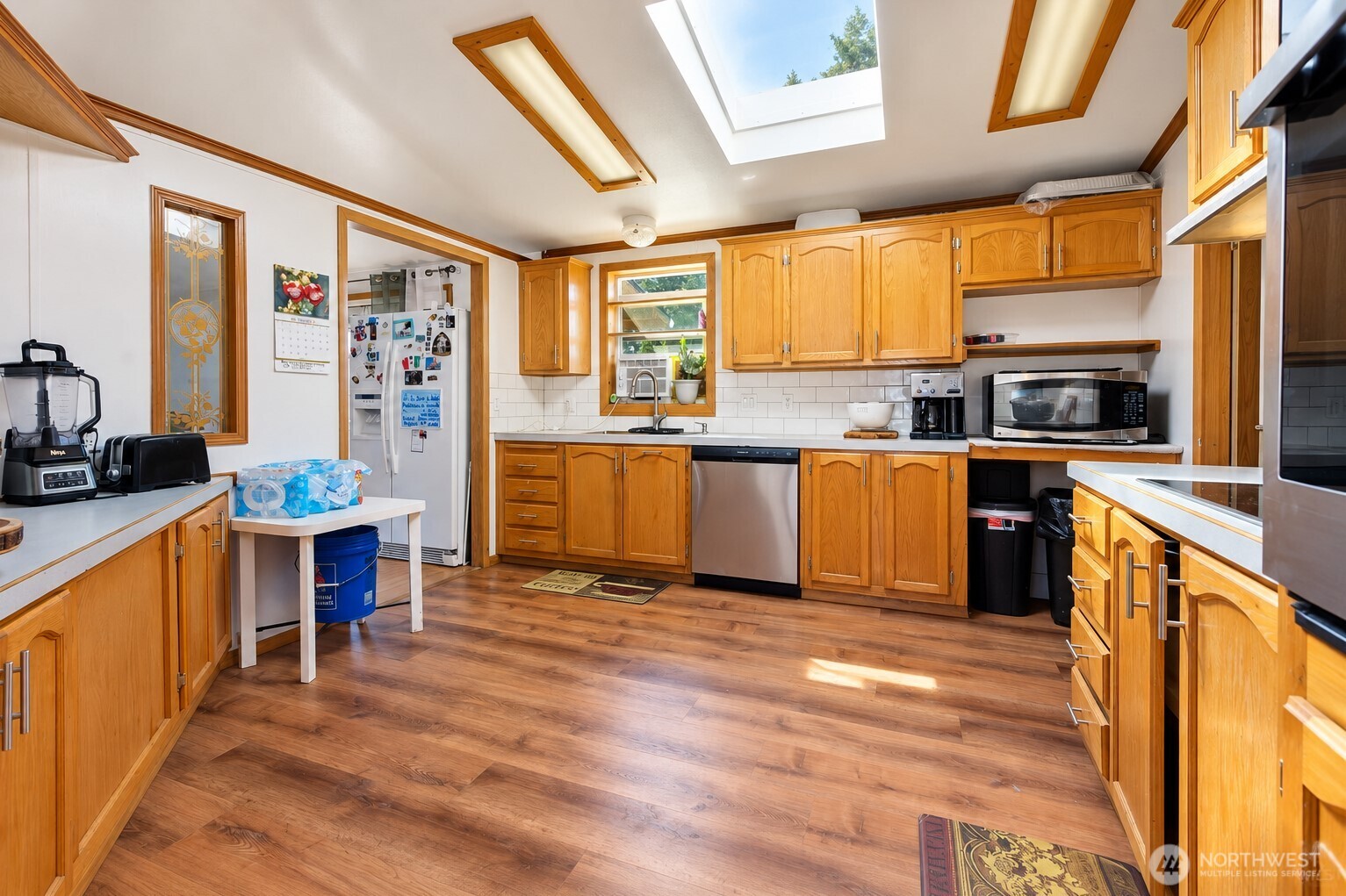 720 190th Street Property Photo 7