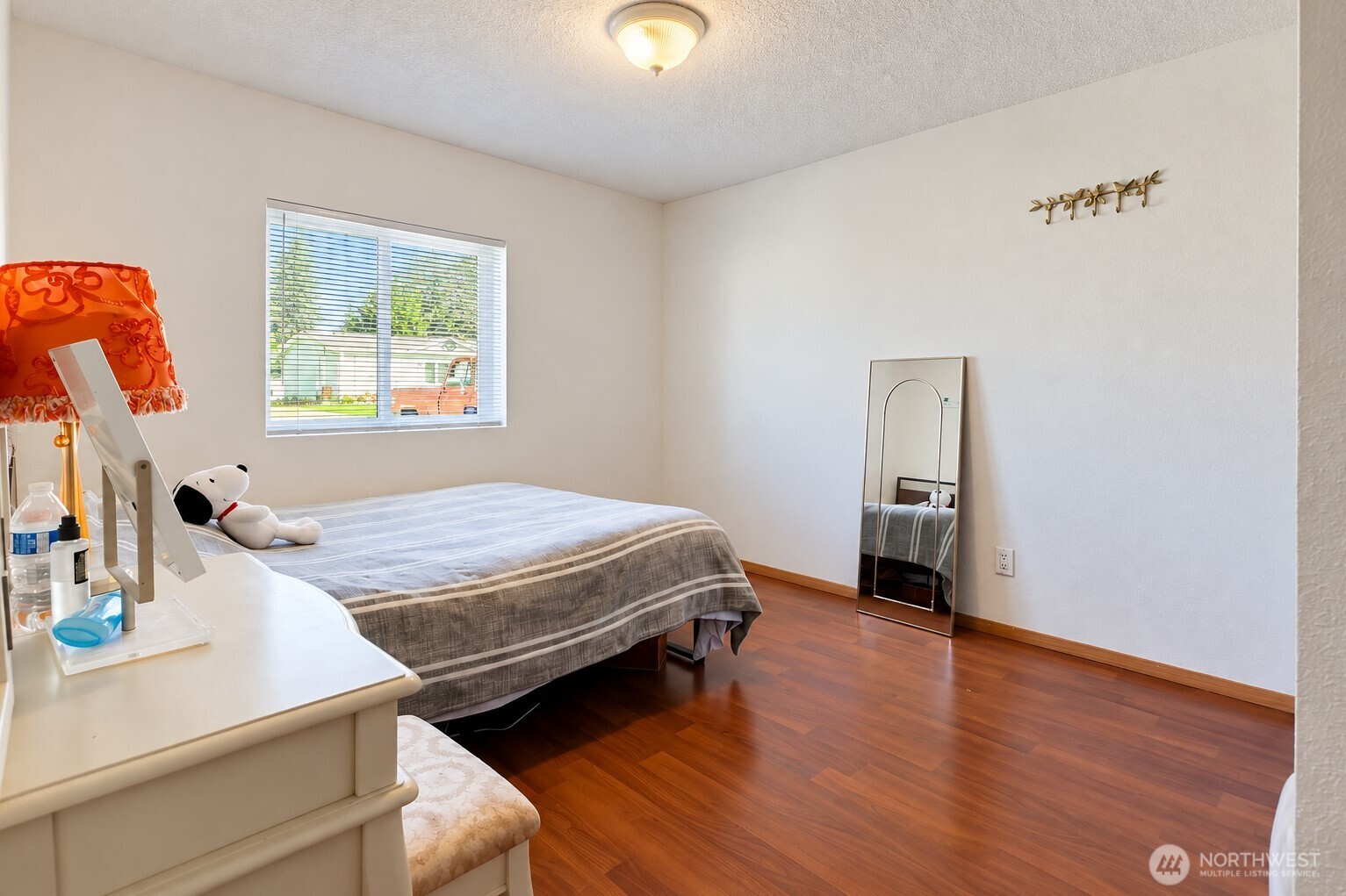 720 190th Street Property Photo 12