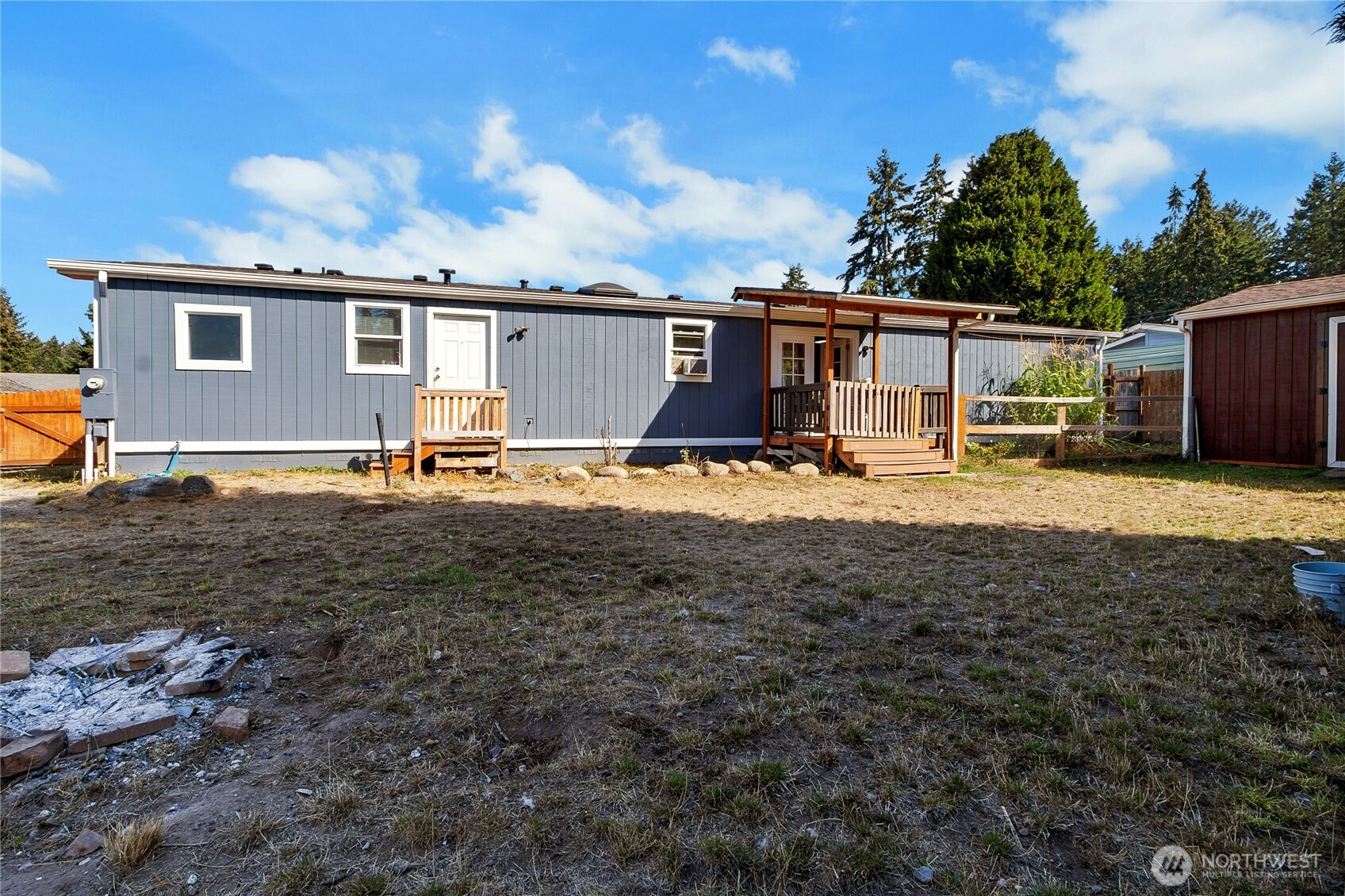 720 190th Street Property Photo 21