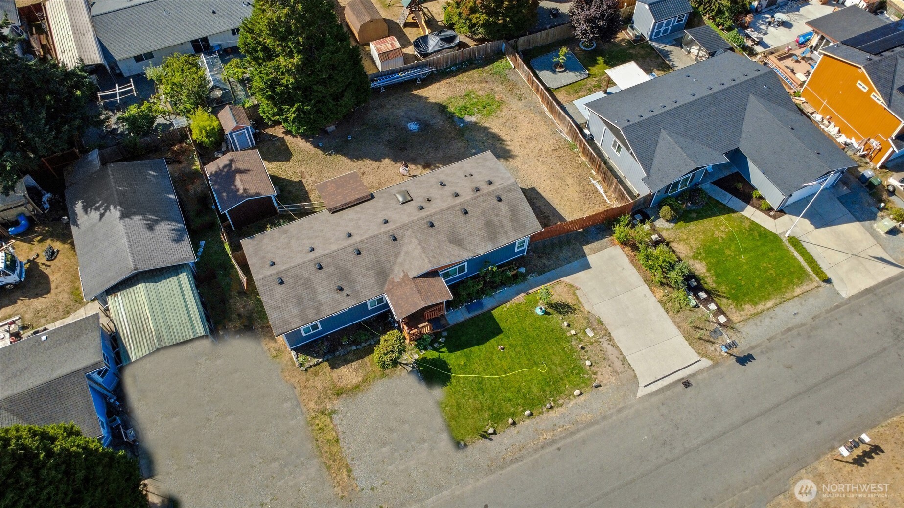 720 190th Street Property Photo 24