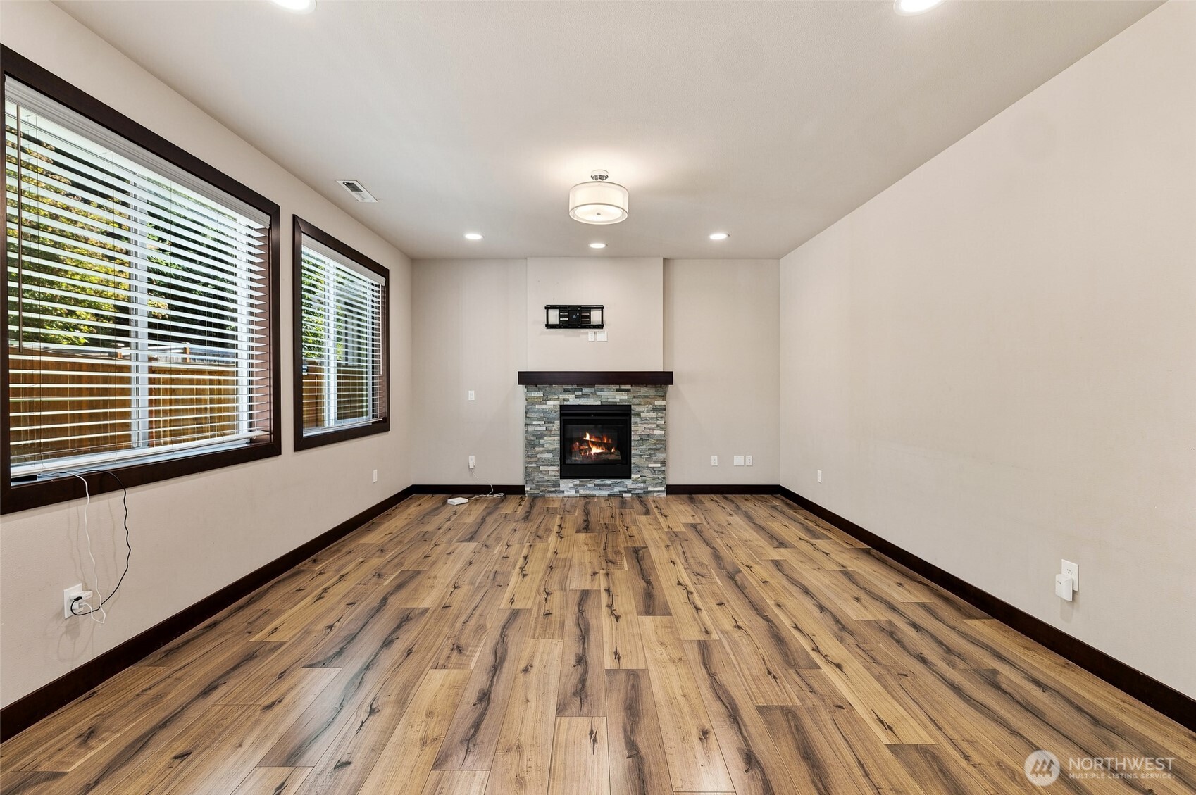 14709 41st Avenue Property Photo 4