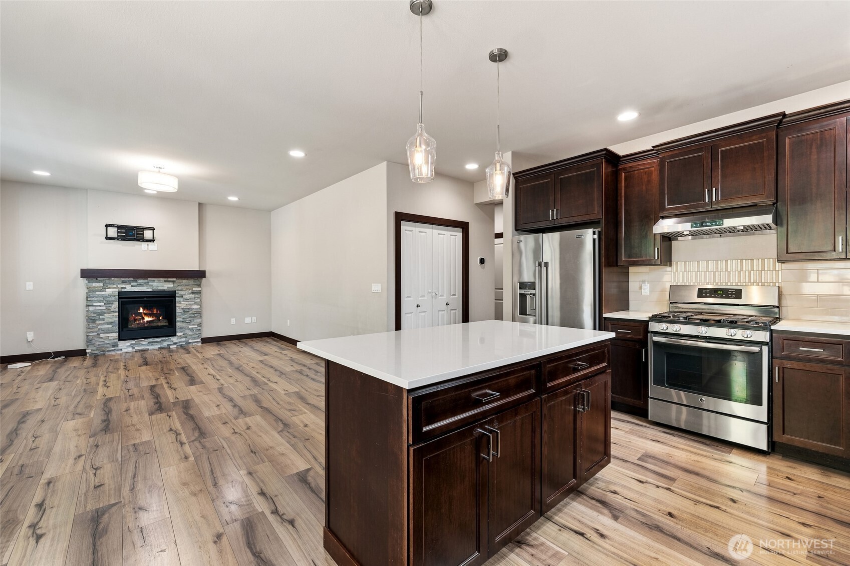 14709 41st Avenue Property Photo 5