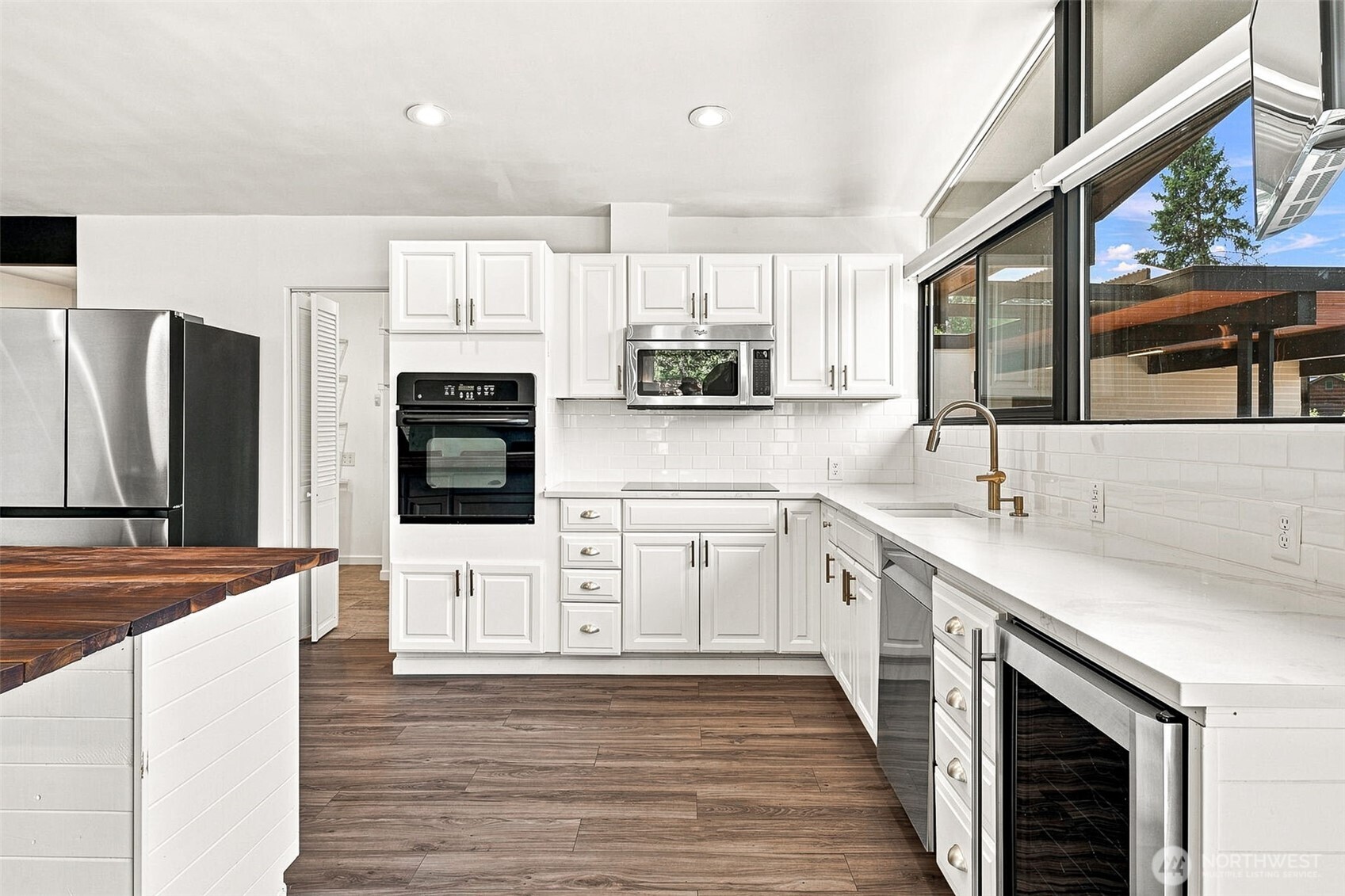 25657 Marine View Drive Property Photo 12