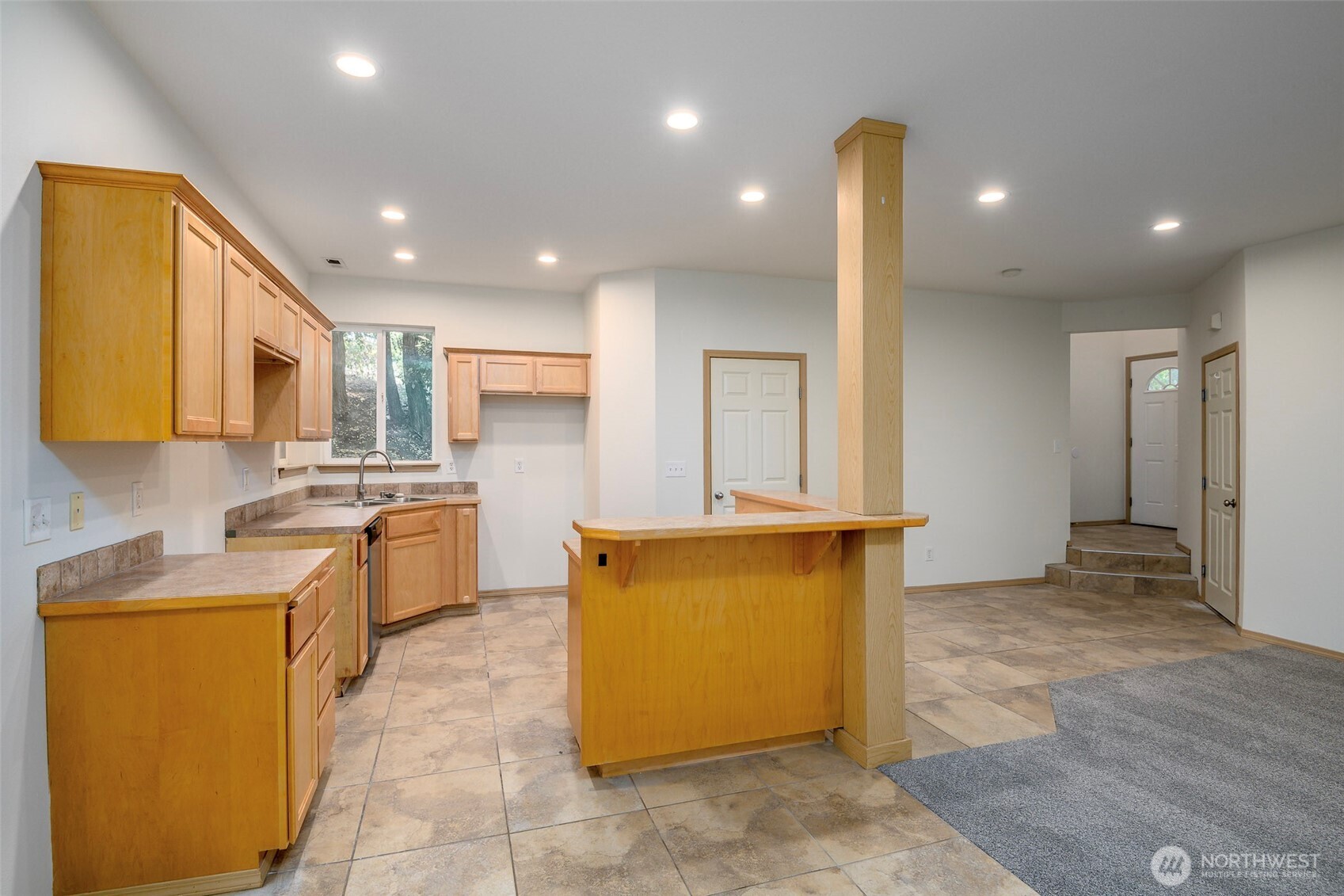 5115 46th Street Ct Property Photo 4